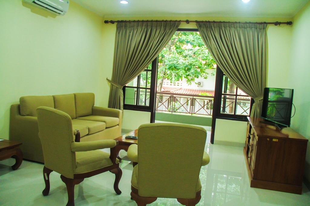 Country Woods Jakarta Aparthotel Cilandak  Exterior photo
